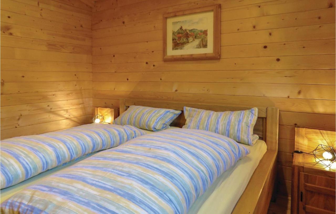 Lovely Home In Merzalben With Wifi Bagian luar foto