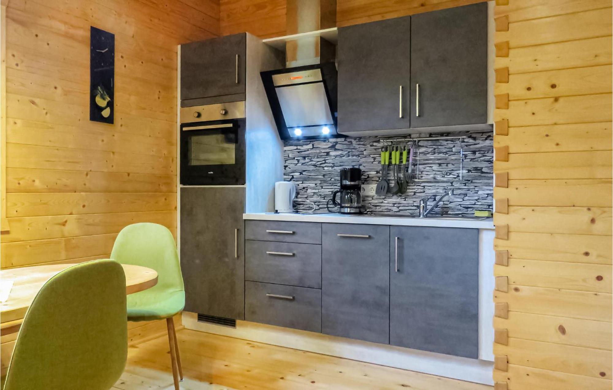Lovely Home In Merzalben With Wifi Bagian luar foto